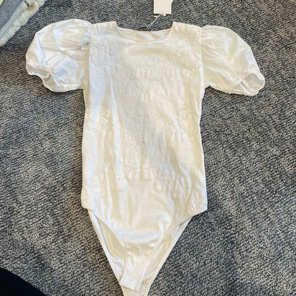 White Zara Puff Sleeve Bodysuit